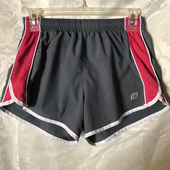 Road runner shorts Clearance